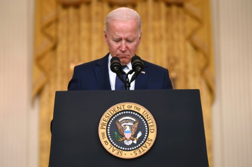 Attentat meurtrier de l'EI à l'aéroport de Kaboul, Biden promet des représailles