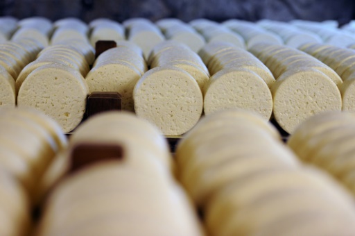 Nutri-Score : visé par un classement défavorable, le Roquefort demande à être exempté