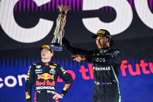 F1 : Verstappen et Hamilton, vainqueur en Arabie saoudite, à égalité avant la finale