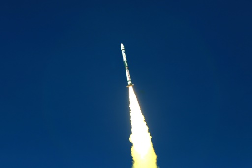 Dans l'espace, la course aux armements s'accélère