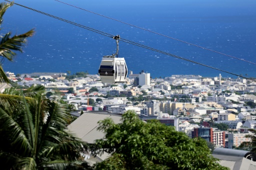 Papang, premier téléphérique de l'océan Indien mis en service à La Réunion