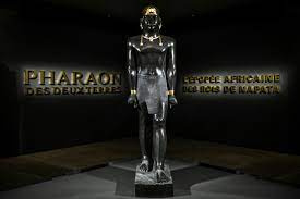 pharaon des deux terres.jpg