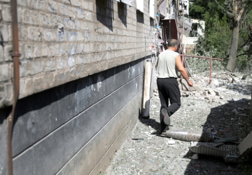 Lyssytchansk pilonnée, Kiev s'active pour des armes et sa candidature à l'UE