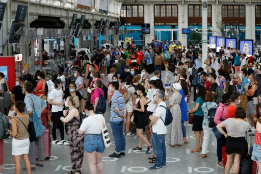 A l'heure des grands départs en vacances, la France rurale et l'étranger attirent