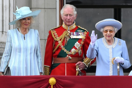 Le monde pleure la reine Elizabeth, Charles III s'adresse aux Britanniques