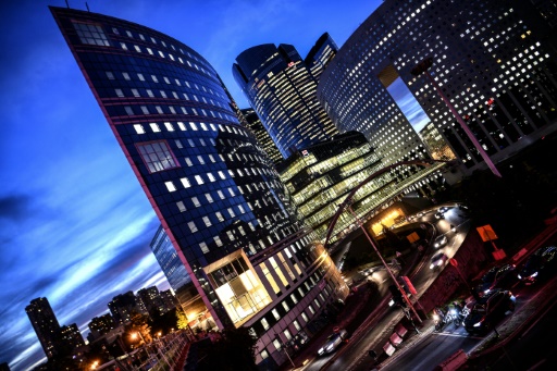 Le télétravail fait fondre les mètres carrés des sièges sociaux des banques