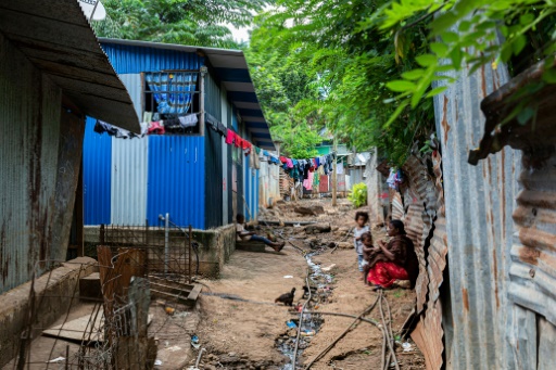 Mayotte : la France "n'arrêtera pas" l'opération Wuambushu malgré l'opposition des Comores