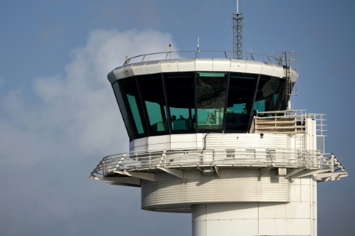 Grève des contrôleurs aériens : très fortes perturbations attendues jeudi